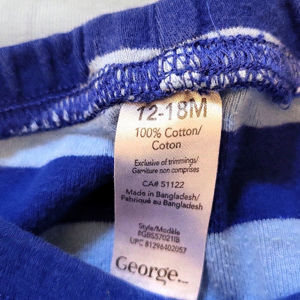 Two pajama sets - Picture 7 of 7